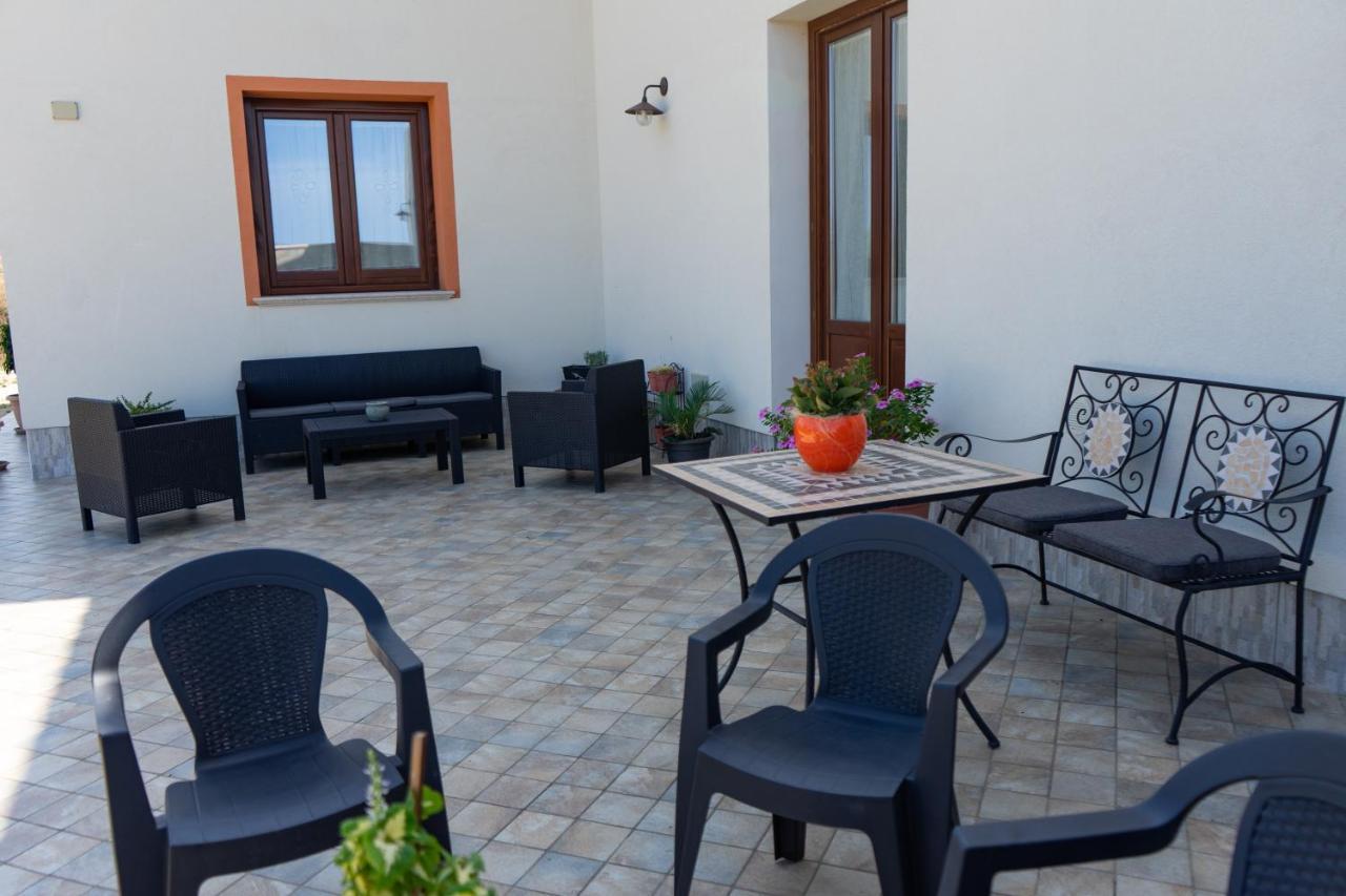 Dattilo B&B 4 Stagioni المظهر الخارجي الصورة